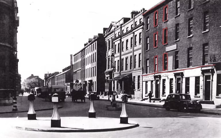 Photo of 4 College Square North, a historic building in Belfast